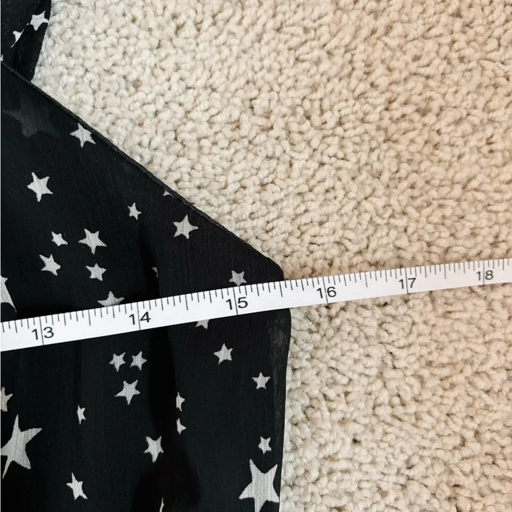 black and white star print off the shoulder tiered ruffle maxi dress - Picture 13 of 15